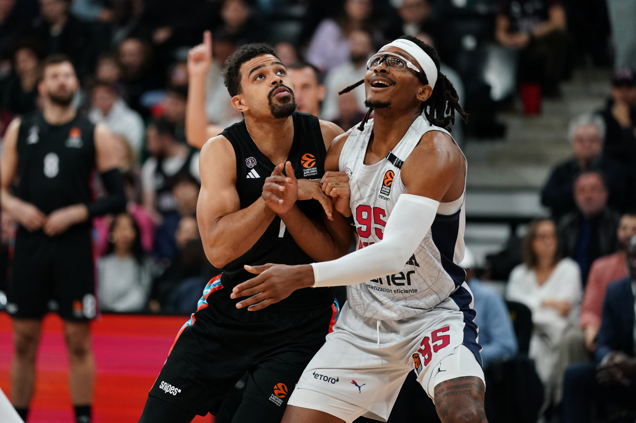 Baskonia gives in in Paris – Saski Baskonia